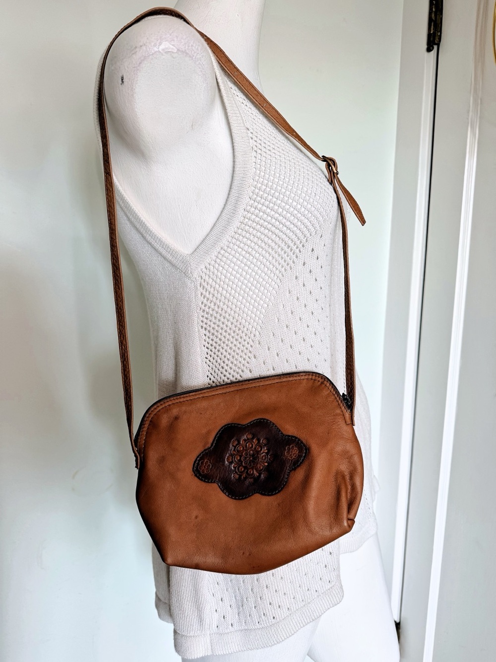 Vintage Brown Leather Crossbody Bag Hand Tooled Floral Boho Western Purse